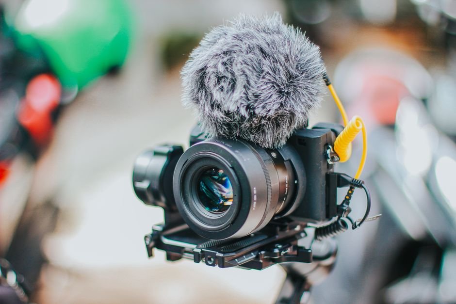 Best Equipment for Starting a YouTube Channel on a Tight Budget